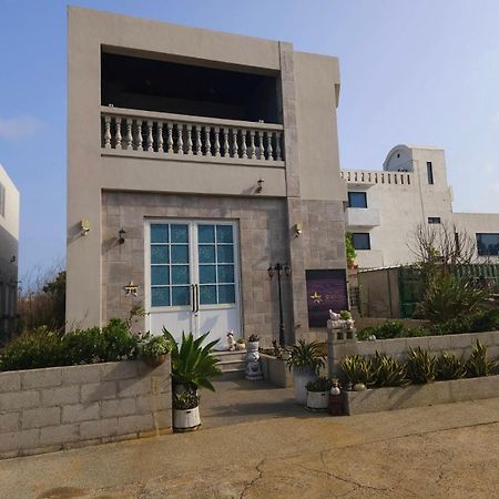 Penghu Lucai B&B 旅采民宿 Magong Bagian luar foto