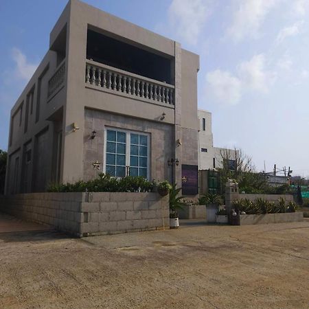 Penghu Lucai B&B 旅采民宿 Magong Bagian luar foto